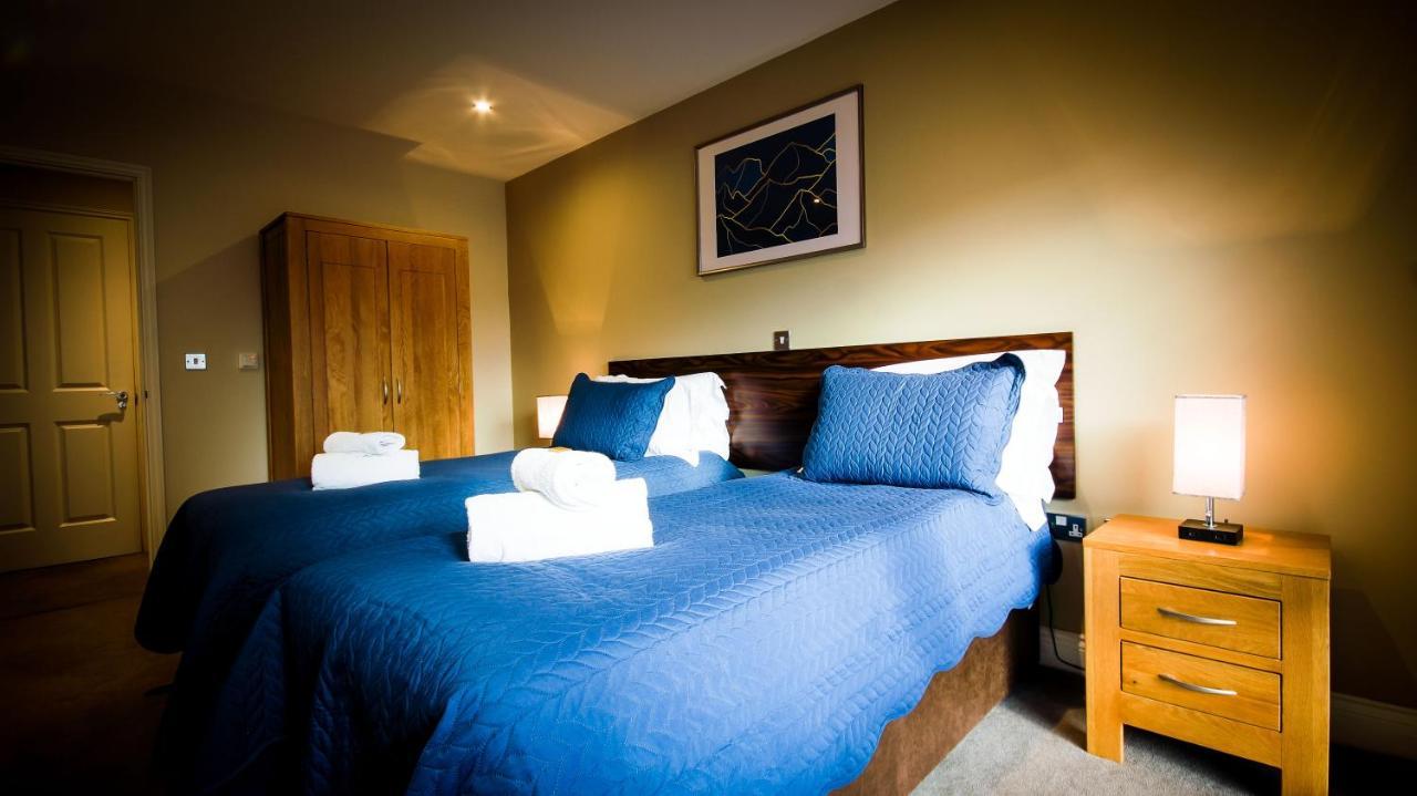 Superb City Center 1 Or 2 Bedroom Apts King Bed Southampton Eksteriør billede